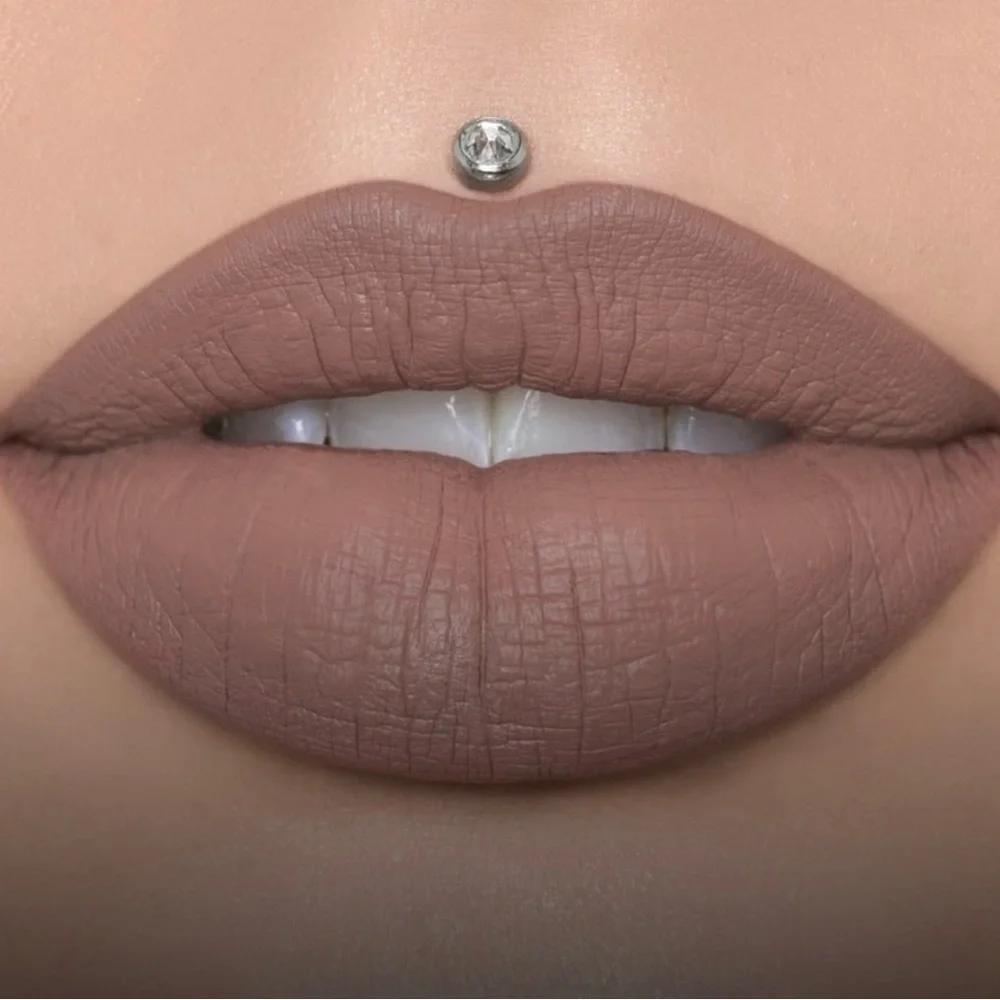 Jeffree Star Velour Liquid Lipstick in Hidden Hills